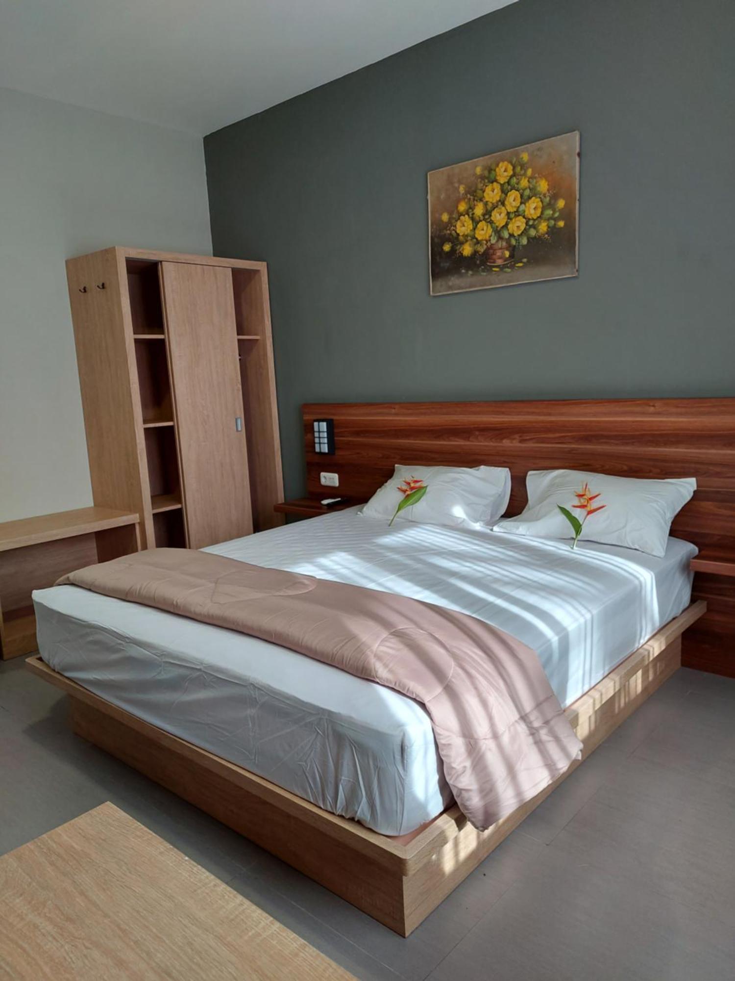 Yellow Guest House Uluwatu  Bagian luar foto